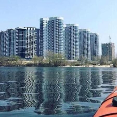 Жк Заречный Метро Славутич Kiev Exterior foto